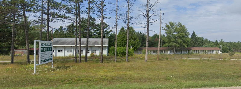 Schealls Motel (Tappens Motel) - Aug 2022 (newer photo)